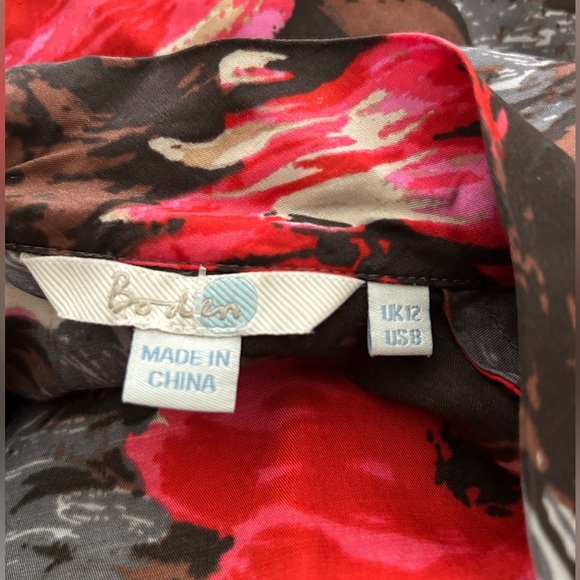 Boden Red Blouse with Mandarin Collar and Relaxed Fit - Picture 5 of 7